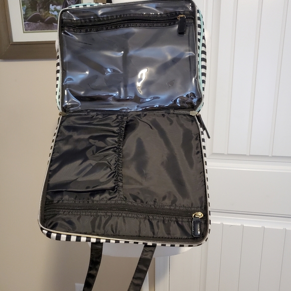 Bag - Picture 3 of 3